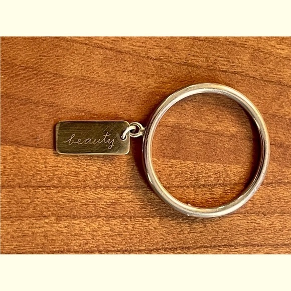 Jeanine Payer “Seek Beauty” Ring - Picture 3 of 4